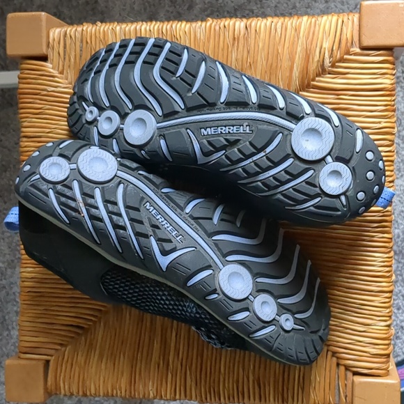 Merrell Riverbed Trail Hiking Shoes - Picture 8 of 11